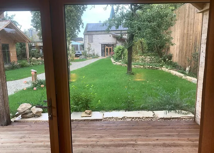 Feriengarten Mit Schlafhaeusern