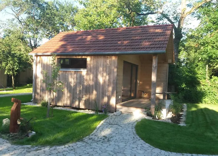 Herberg Feriengarten Mit Schlafhaeusern